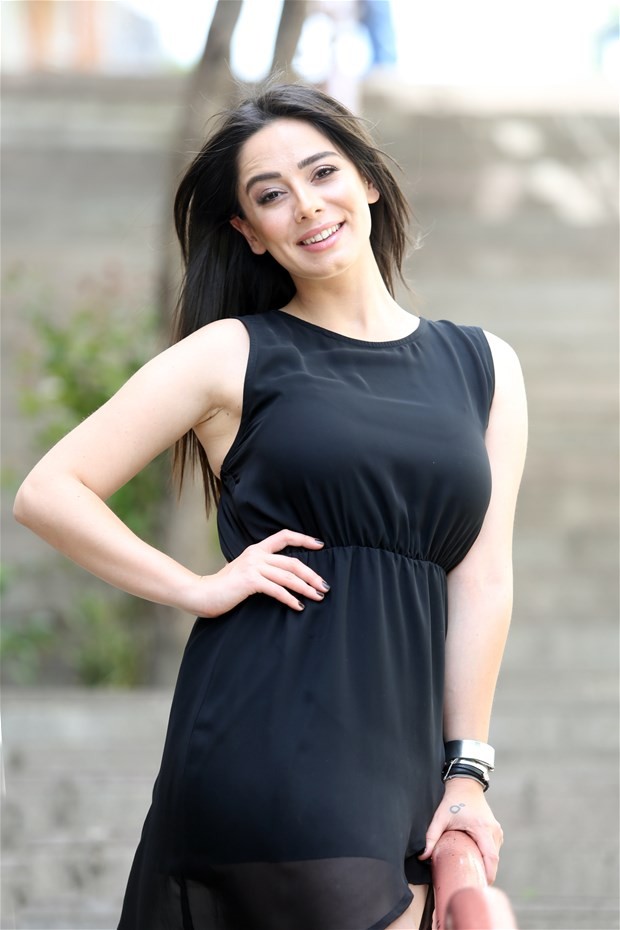 MERVE SEVİ SERE SERPE! - Resim: 8