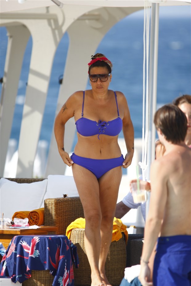 45 Kilo veren Işın Karaca bikinili! - Resim: 1