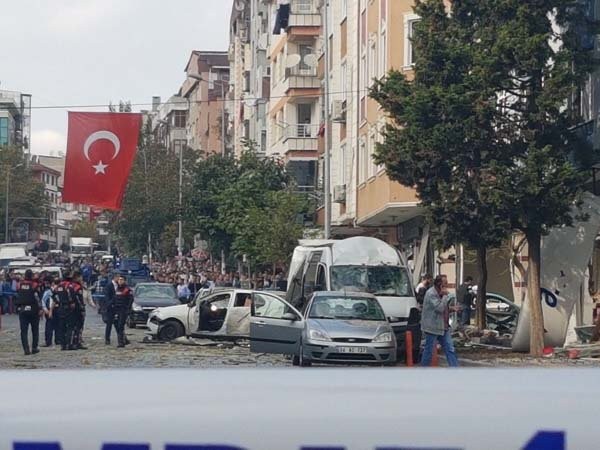 İstanbul'da patlama - Resim: 2