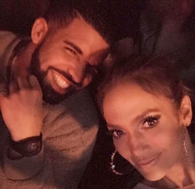 Jennifer Lopez, Rihanna'nın eski sevgilisi Drake ile mi birlikte? - Resim: 4