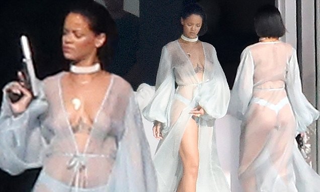 Rihanna'nın çıplak klibi - Resim: 4