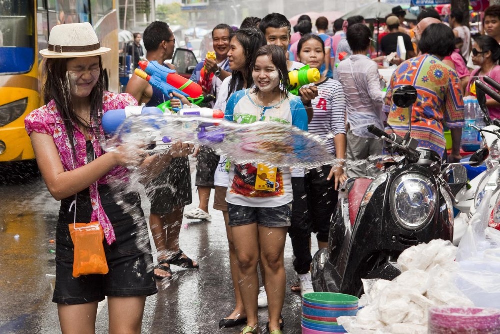 Tayland Songkran Su Festivali - Resim: 3
