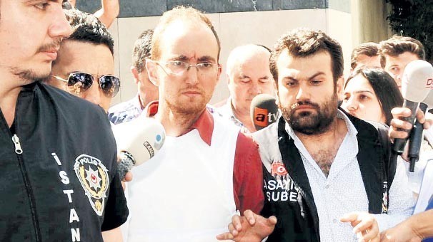 Atalay Filiz İzmir'de yakalandı, üzerinden çıkanlar şok etti! - Resim: 2