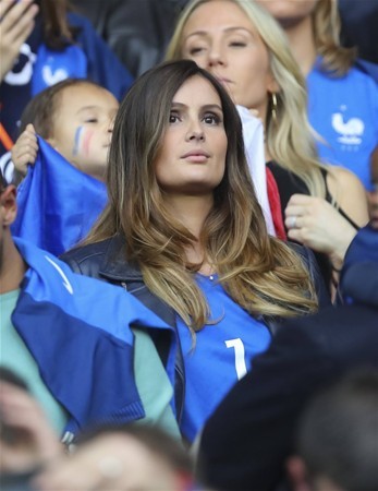 Euro 2016'nın güzel kadınları - Resim: 3