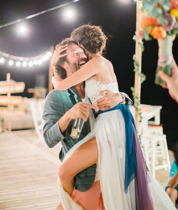 Elvin Levinler evlendi, düğün fotoğrafları sosyal medyayı salladı! - Resim: 4