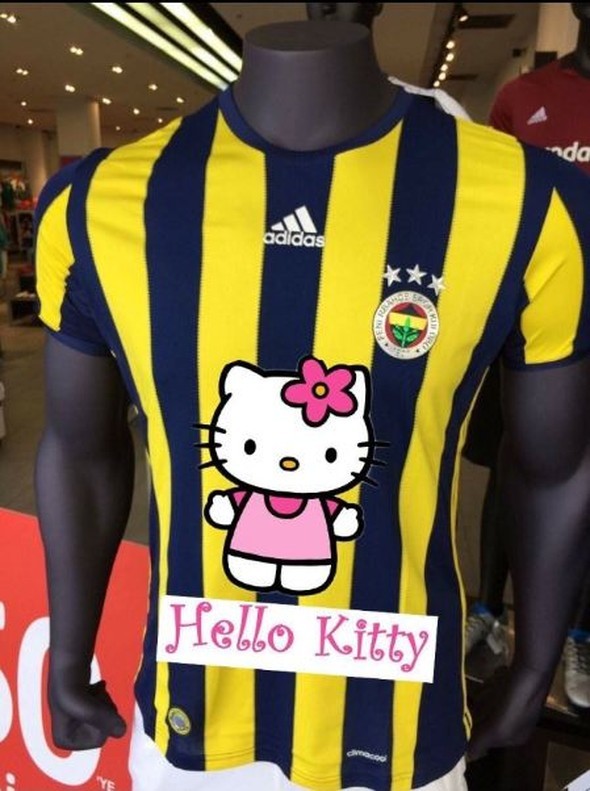 Hello Kitty Fenerium'a sponsor oldu, sosyal medya ayağa kalktı - Resim: 2