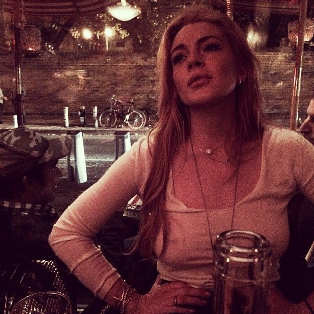 Hollywood'un çılgın kızı Lindsay Lohan'dan şaşırtıcı paylaşım - Resim: 2