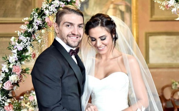Oyuncu Şükran Ovalı ile evlenen Beşiktaşlı Caner Erkin ile ilgili şok haber - Resim: 4