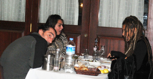 Ayna grubunun efsane müzisyeni Erhan Güleryüz kendini alkole verdi! - Resim: 4
