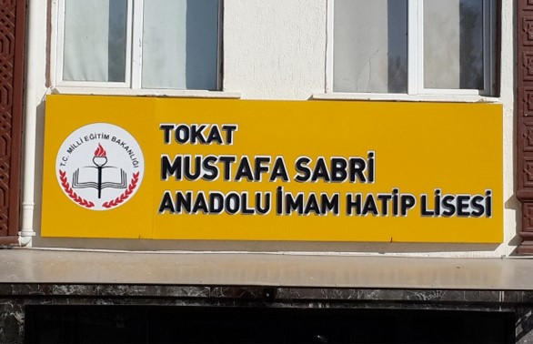 Kimdir bu Mustafa Sabri? Atatürk'e ölüm fetvası verdi adı okulda - Resim: 1