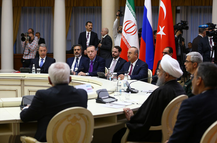 Erdoğan Putin ve Ruhani'nin Soçi fotoğrafı dünyada olay oldu - Resim: 2