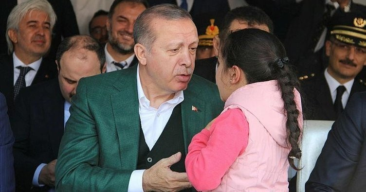 Erdoğan'a sarılan minik Göksu'nun hikayesi yürek burktu - Resim: 3