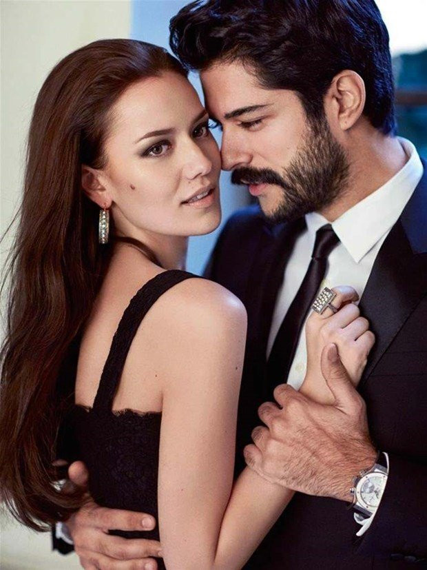 Sağlık sorunları peşlerini bırakmıyor! Fahriye Evcen fıtık oldu - Resim: 2