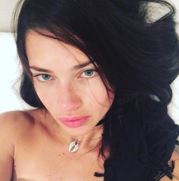 En güzel Adriana Lima selfieleri - Resim: 3