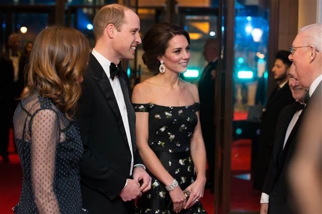 İngiliz kraliyet ailesinin en gözde üyesi Kate Middleton - Resim: 4