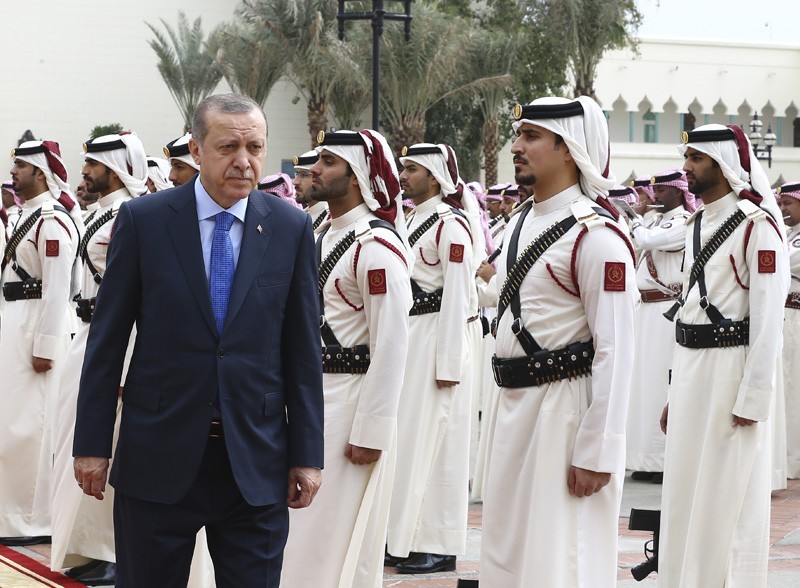 Erdoğan ve Katar Emiri Al-Sani birbirlerine takılıp şakalaştı - Resim: 1