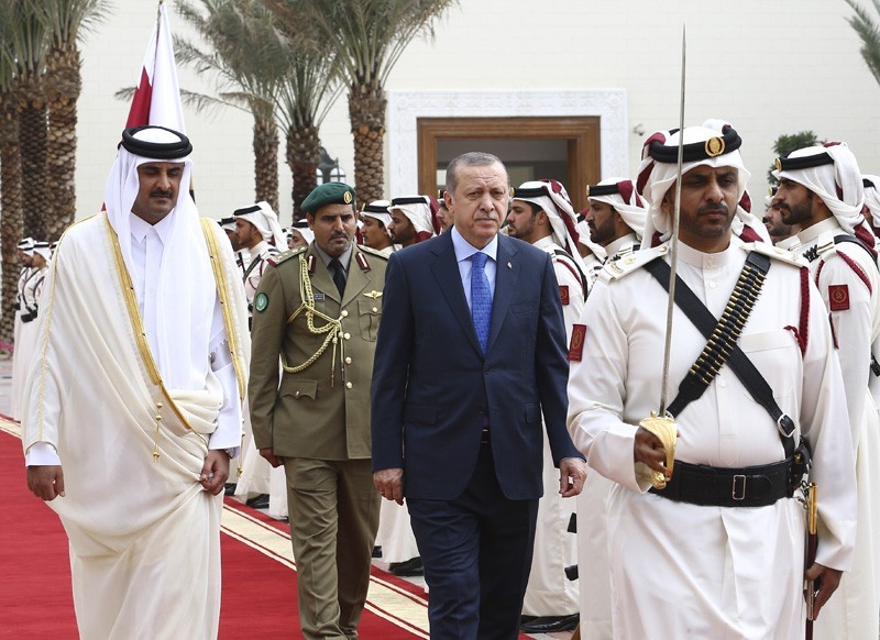 Erdoğan ve Katar Emiri Al-Sani birbirlerine takılıp şakalaştı - Resim: 2