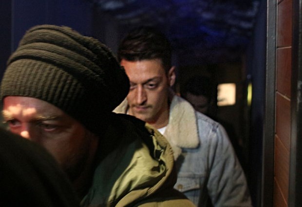 Mesut Özil İstanbul gecelerinde! - Resim: 4