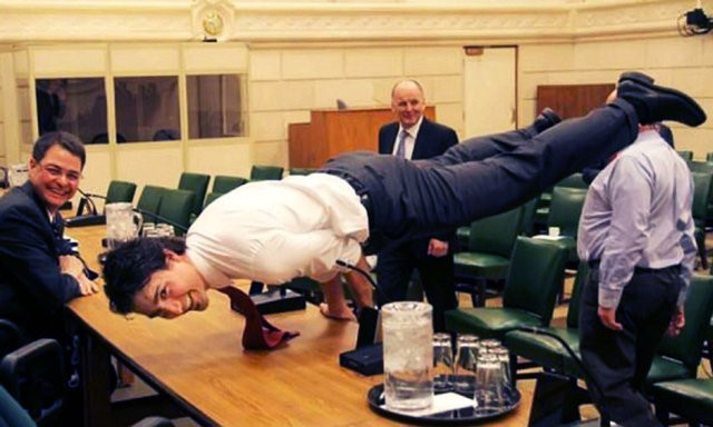 Justin Trudeau'nun sosyal medyada çok konuşulan olay fotoğrafı - Resim: 4