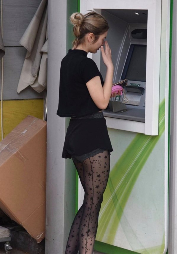 Aleyna Tilki'nin ATM'deki zor anları - Resim: 1