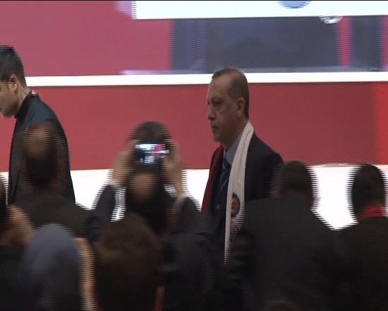 Erdoğan'ı yerinden kaldıran görüşme - Resim: 1