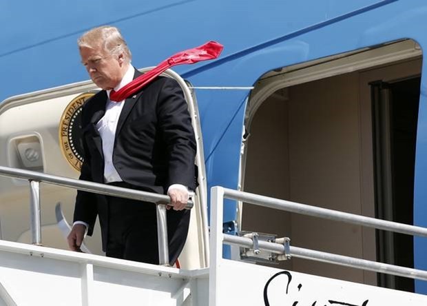 Trump'ın olay kravatı! - Resim: 3