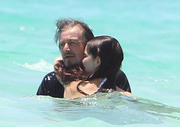 Al Pacino 77. yaşını genç sevgilisiyle romantik tatilde kutladı - Resim: 4