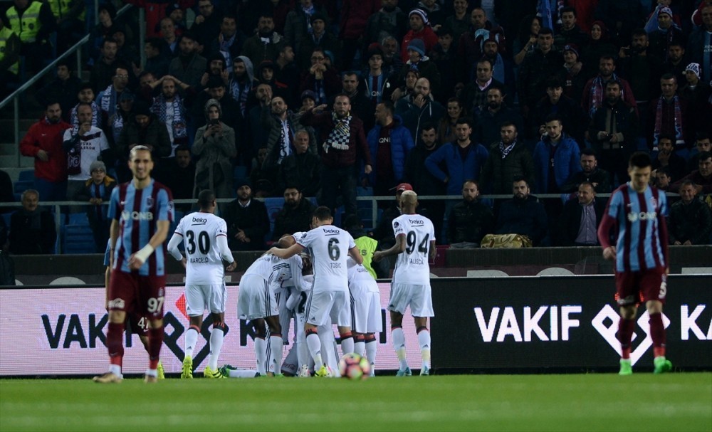 Trabzonspor-Beşiktaş maçının ardından güldüren capsler - Resim: 1