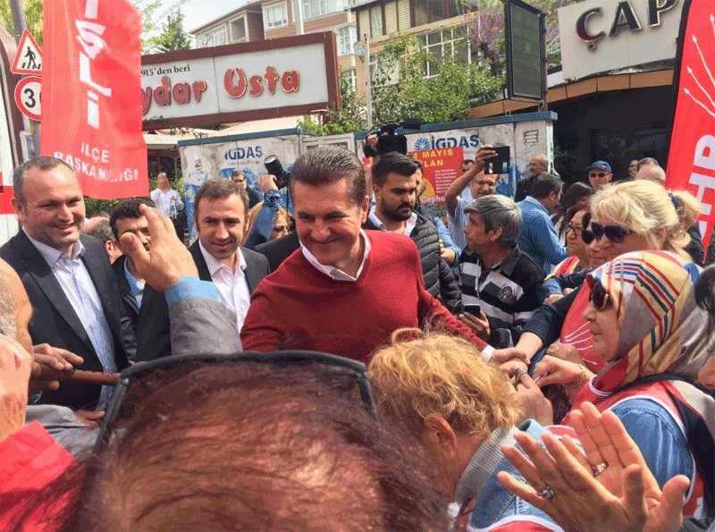 Mustafa Sarıgül CHP'lilerle birlikte 1 Mayıs kutlamalarına katıldı - Resim: 4