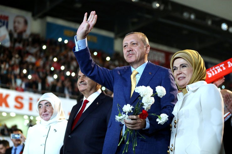 Reuters kareleriyle Erdoğan’ın partiye dönüş kongresi - Resim: 2