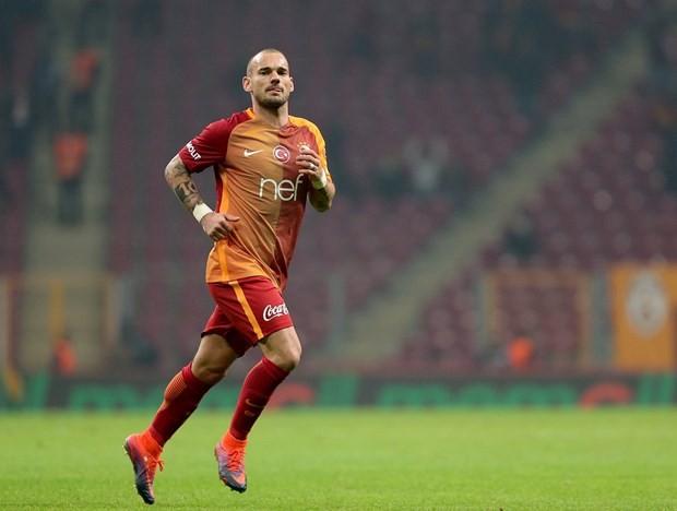 Robin van Persie, Atiba Hutchinson ve Sneijder Survivor'da ne yapardı? - Resim: 2