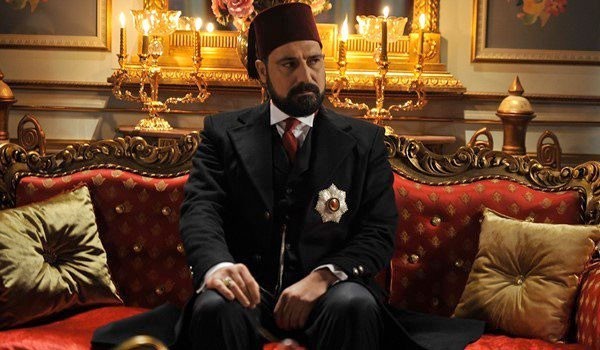 Payitaht Abdülhamid dizisine ağır eleştiri: Kızıl Sultan denmesinden daha yaralayıcı - Resim: 4