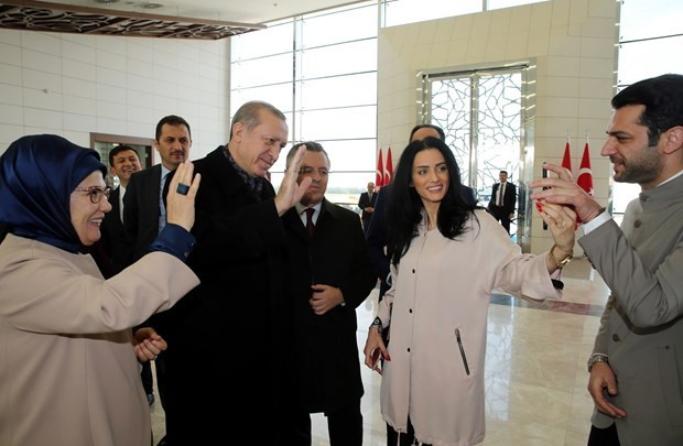 Emine Erdoğan ile Murat Yıldırım'ın ilginç sohbeti - Resim: 4