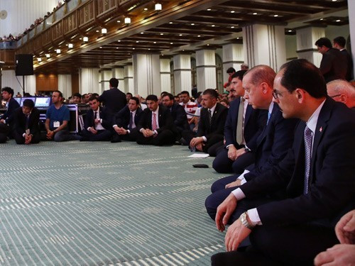 Cumhurbaşkanı Erdoğan, Kadir Gecesi özel programına katıldı - Resim: 1