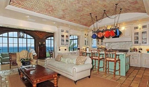 Beyonce'nin kirası 400 bin dolar olan süper gösterişli evi - Resim: 2