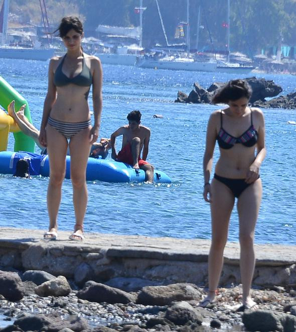 Söz dizisinin Eylem'i Meriç Aral Bodrum'da bikiniyle - Resim: 1