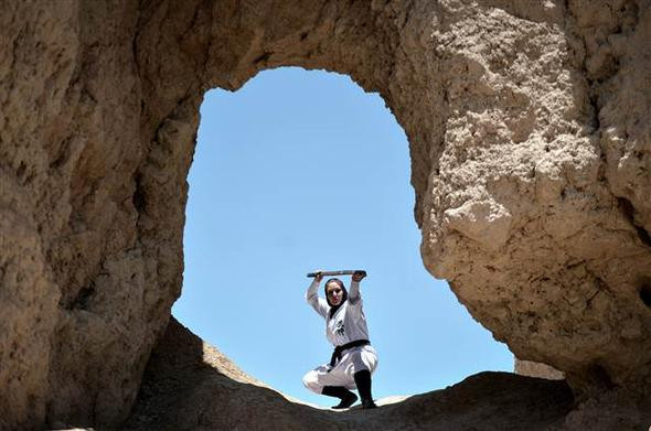 İran'ın kadın ninjalarının ilginç görüntüleri - Resim: 2