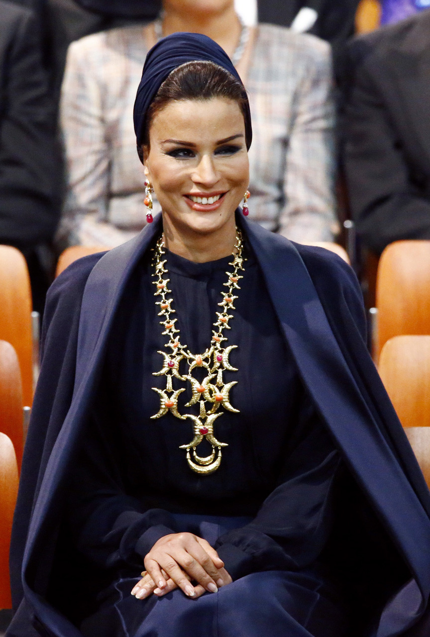 Katar'ın muhafazakar tarzıyla first lady'si: Moza bint Nasser - Resim: 2