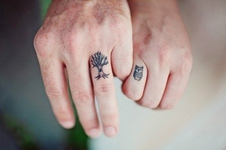 Nikah yüzüğü yerine ilginç dövmeler - Resim: 4