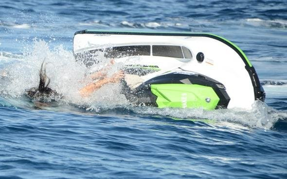 Selen Görgüzel ve Hamdi Alkan korkutan jet ski kazası - Resim: 4