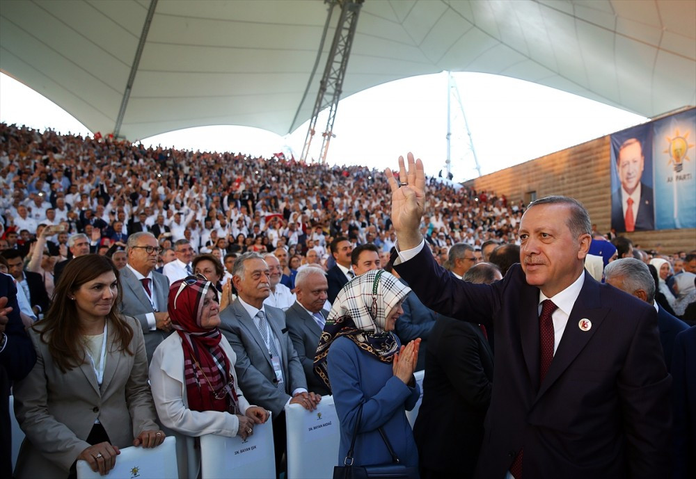 AKP'nin 16. yıl kutlamasından dikkat çeken kareler - Resim: 4