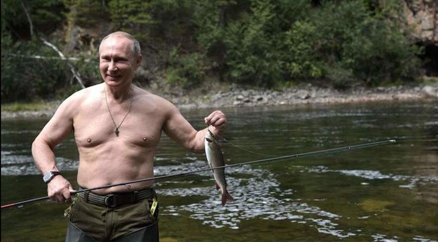 Instagramda yeni akım: Putin gibi soyun - Resim: 1