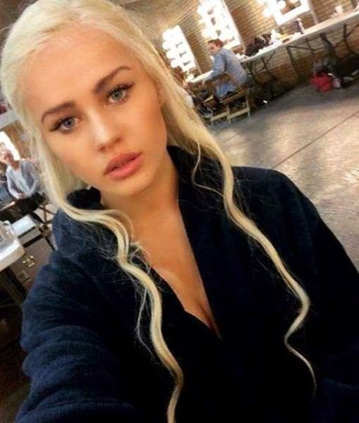 Khaleesi'yi canlandıran dublör Emilia Clarke'den daha güzel - Resim: 3