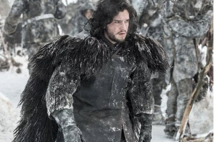 Jon Snow'un giydiği kürk herkesi şaşırttı - Resim: 1
