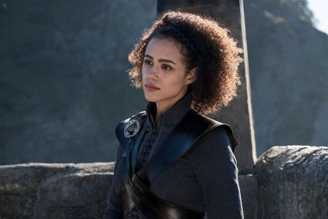 Game Of Thrones kadınlarının ikonik saç modelleri - Resim: 3