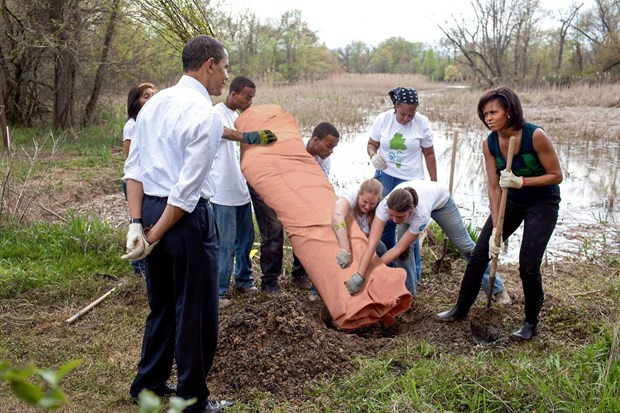 Obama çifti photoshop kurbanı oldu - Resim: 4