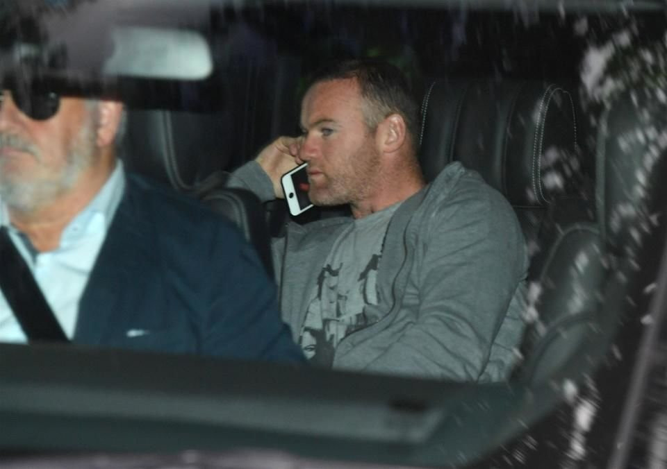 Ünlü futbolcu Wayne Rooney'in olaylı gecesinden aldatma skandalı çıktı: Laura Simpson kim? - Resim: 3