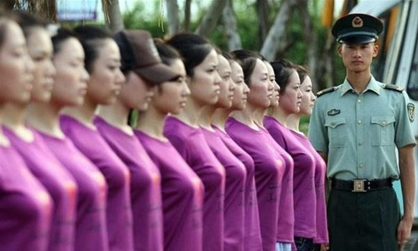 Çin'in çevik kadın askerleri - Resim: 2