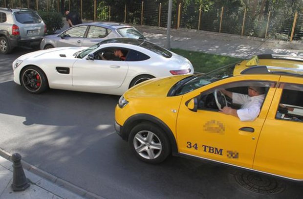 Taksi şöföründen Murat Boz'a yavaş ol tepkisi - Resim: 3