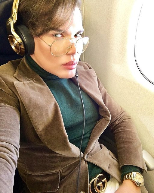 Rodrigo Alves dört kaburgasını aldıran ilk erkek oldu - Resim: 2